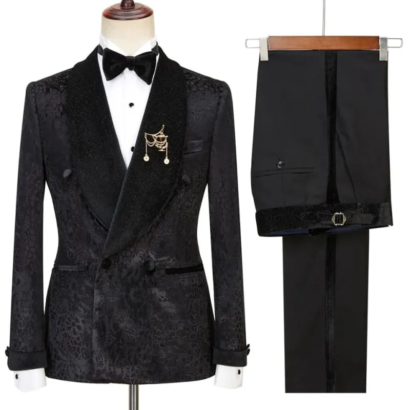 Black Double-Breasted Velvet Two Pieces Wedding Suits Lapel Slim Fit Prom Tuxedo Suits with Bow Tie