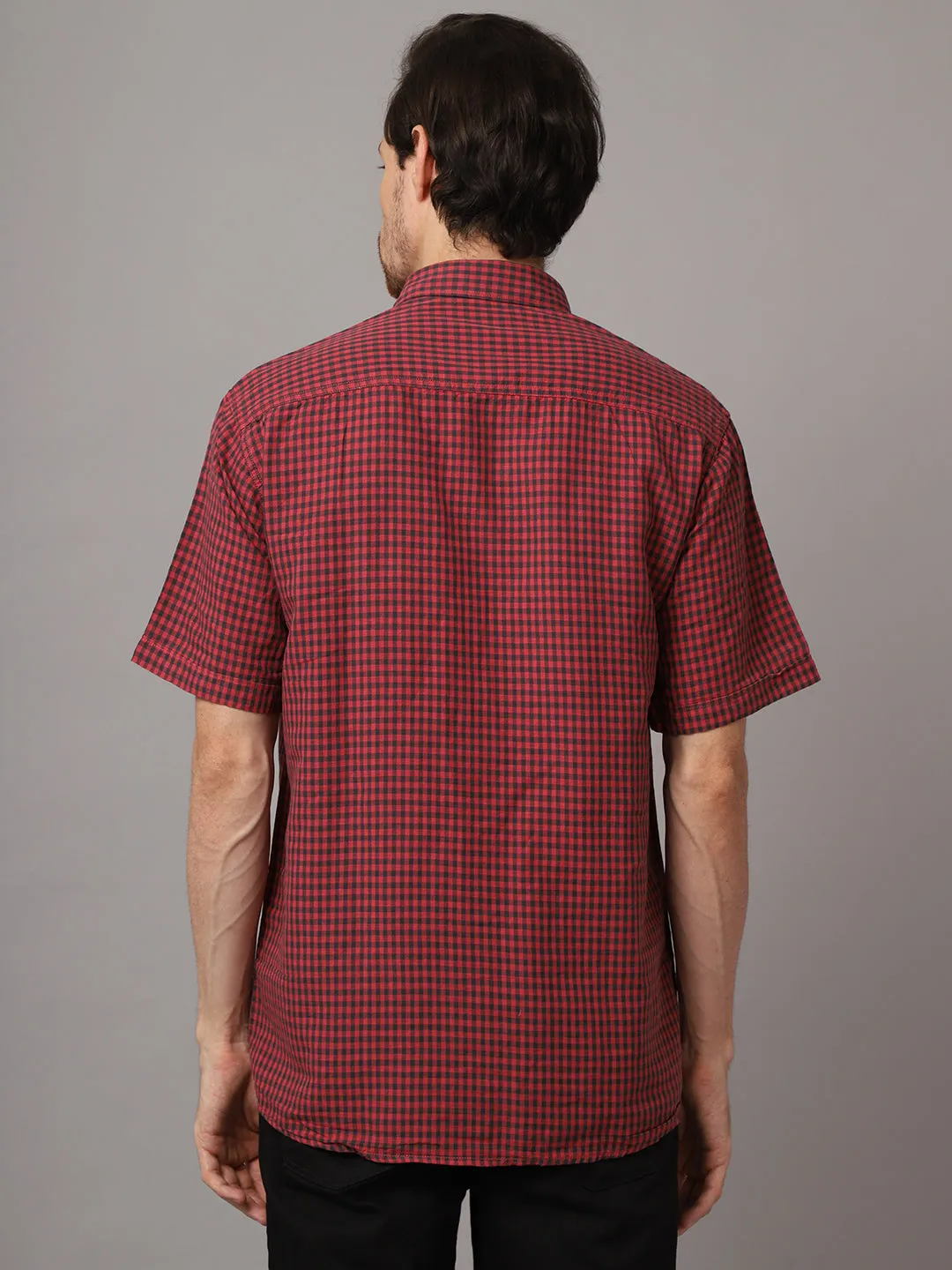 Cantabil Cotton Checkered Red Half Sleeve Regular Fit Casual Shirt for Men with Pocket