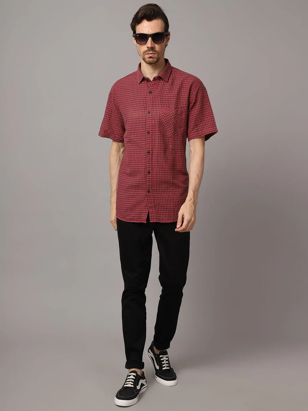 Cantabil Cotton Checkered Red Half Sleeve Regular Fit Casual Shirt for Men with Pocket