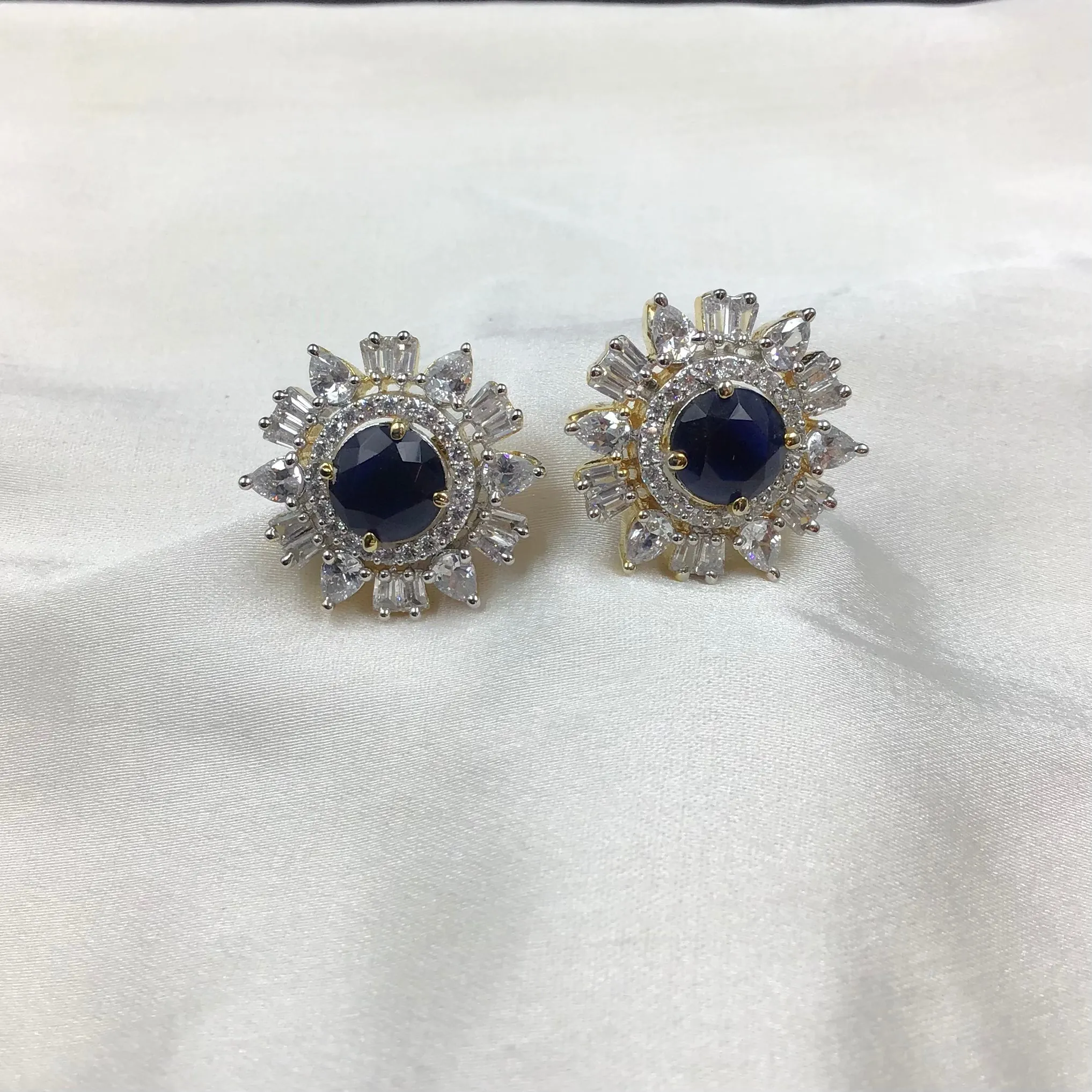 Tops/Studs Zircon/AD Earring 9043-100